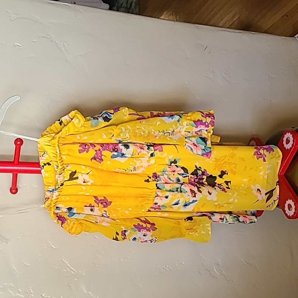 Yellow off the shoulders dress